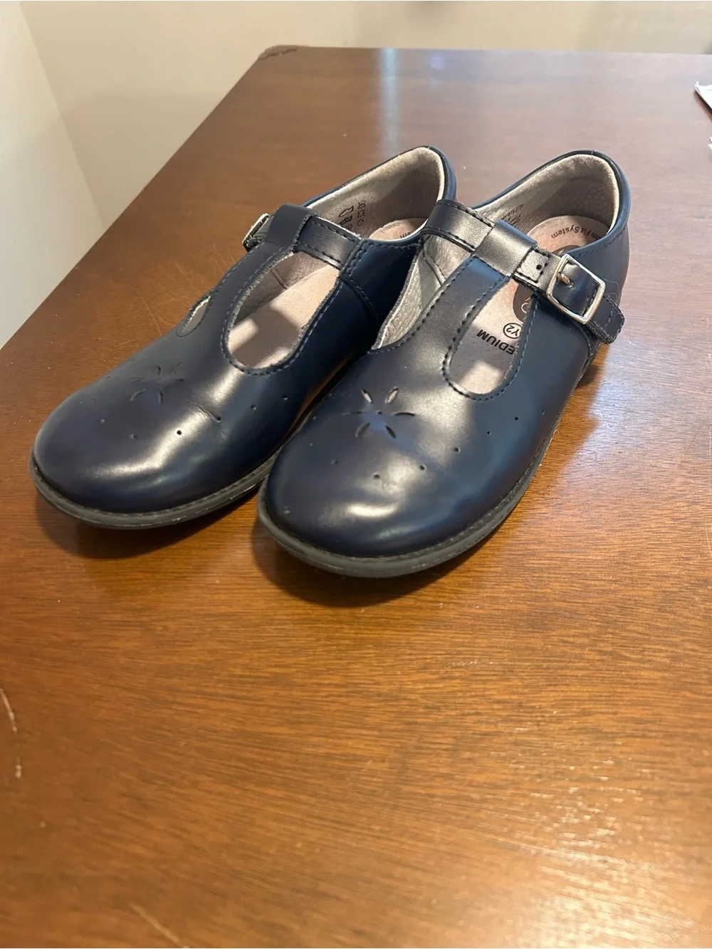 Footmates BTS Sherry Navy Blue Leather Mary Jane Shoe Girls Size 2 Classic Prep